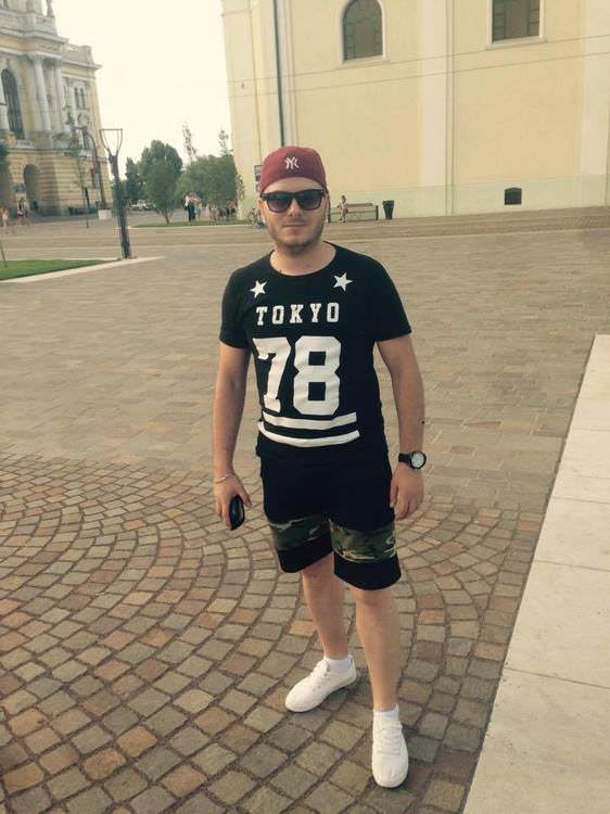 13524507_1698619937070379_8378948719441781566_n (1).jpg