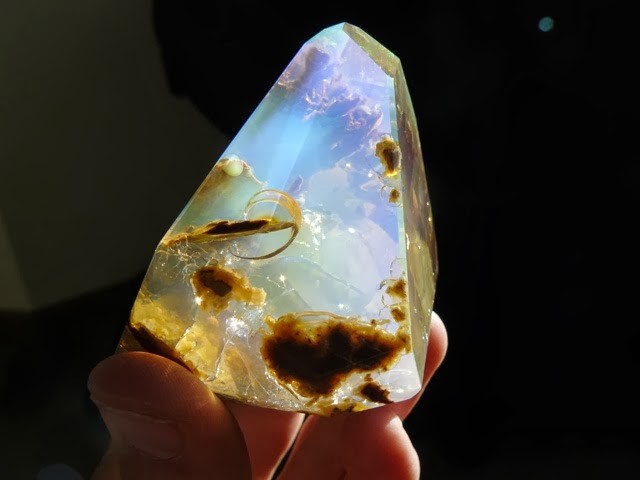 opal2.jpg.8ae58f7b0dfdf0b56810de89e8a1e718.jpg