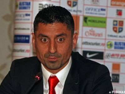 550238610_momente-emotionante-danciulescu-si-a-anuntat-plecarea-de-la-dinamo-cu-lacrimi-in-ochi-eu-nu-sunt-important_size101.jpg.ab70458d590df6ce6711229373c7b3a6.jpg